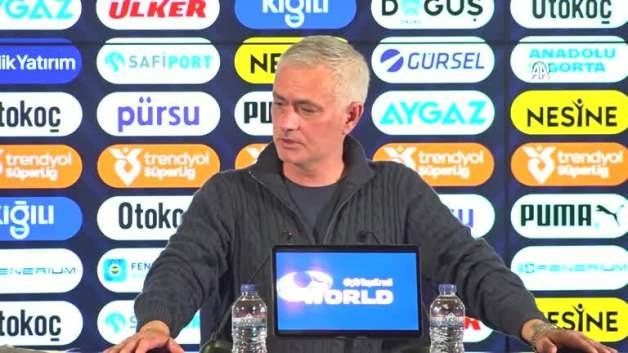 Fenerbahçe’de Samsunspor beraberliği sonrası Mourinho’ya destek: Ali Koç ve yönetim kararını verdi Fenerbahçe’de Samsunspor beraberliği sonrası Mourinho’ya destek: Ali Koç ve yönetim kararını verdi
