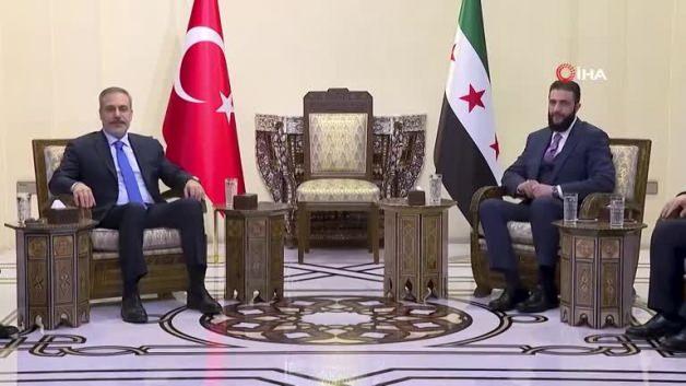 Suriye yönetiminden SDG’ye tepki: Halk bütünlüğü bizim için kırmızı çizgidir Suriye yönetiminden SDG’ye tepki: Halk bütünlüğü bizim için kırmızı çizgidir
