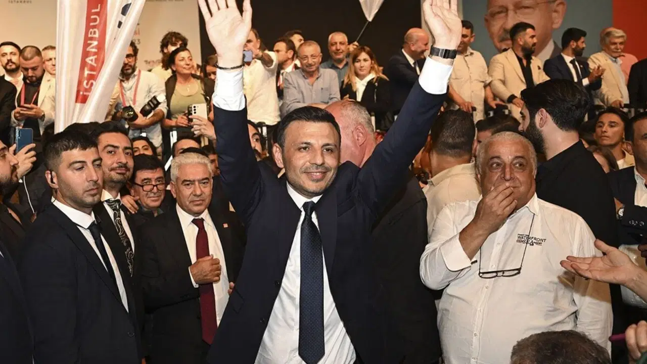 ‘CHP İstanbul’a kayyum’ sürecinde yeni ayrıntı: O talebi 4. Asliye Hukuk Mahkemesi reddetmiş! – Son Dakika Siyaset Haberleri