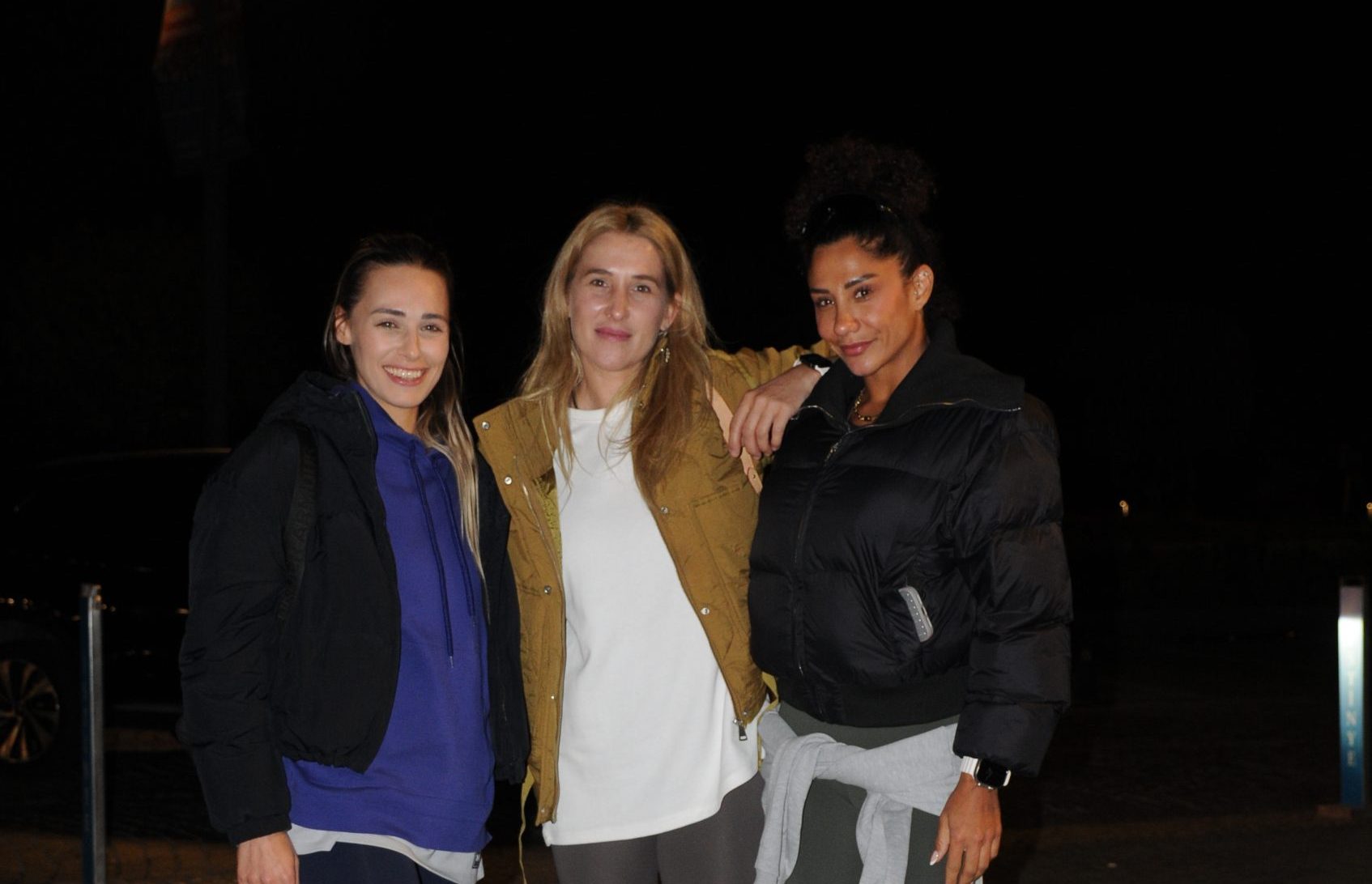 Ünlü isimler AVM gezilerinde objektiflere böyle yansıdı!