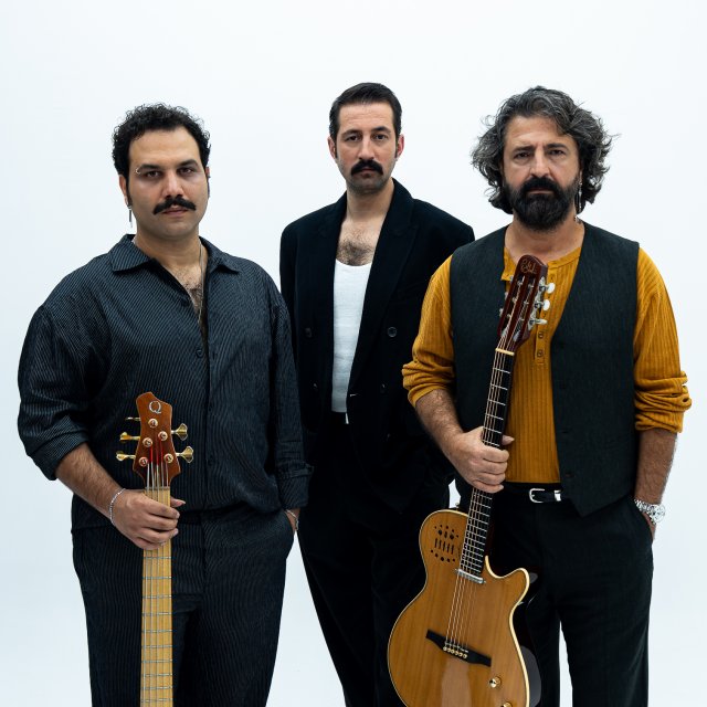 Karaf “Cesaretin Var mı Aşka”