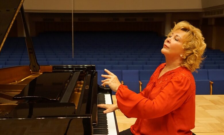 Gülsin Onay, Kasım Ayında Akdeniz Ülkelerinde Konser Verecek Gülsin Onay, Kasım Ayında Akdeniz Ülkelerinde Konser Verecek