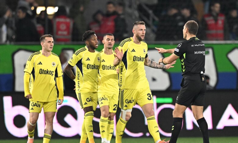 Çaykur Rizespor-Fenerbahçe Maçında Tartışmalı Hakem